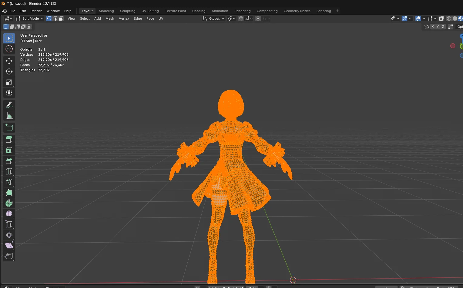 Tüm mesh'i seçili hâlde Edit Mode'daki model